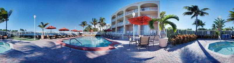 Fairfield Inn And Suites By Marriott Palm Beach Bagian luar foto